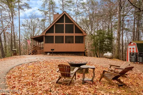 1763 Ridgecrest Dr, Sevierville, TN 37876