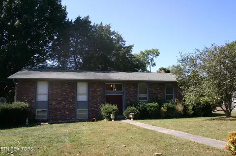 953 Kevin Rd #9, Knoxville, TN 37923