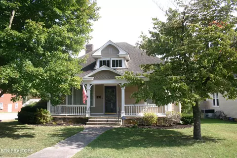 322 E Burwell Ave, Knoxville, TN 37917