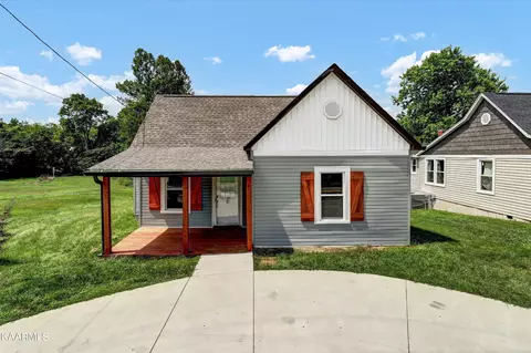 929 Maryville Pike, Knoxville, TN 37920