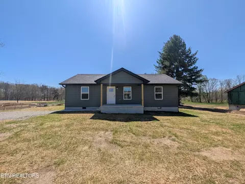 2763 Banner Springs Rd, Jamestown, TN 38556