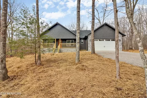 114 Edwards Ct, Grimsley, TN 38565