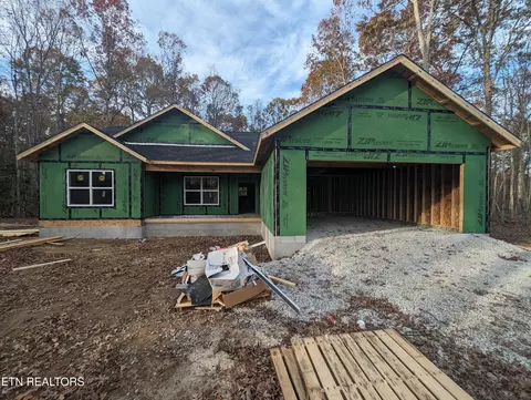 1132 Hargis Rd, Grimsley, TN 38565
