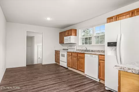 1240 Burks Loop, Grimsley, TN 38565 photo 22
