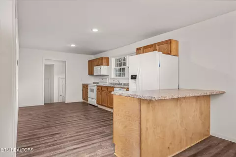 1240 Burks Loop, Grimsley, TN 38565 photo 21