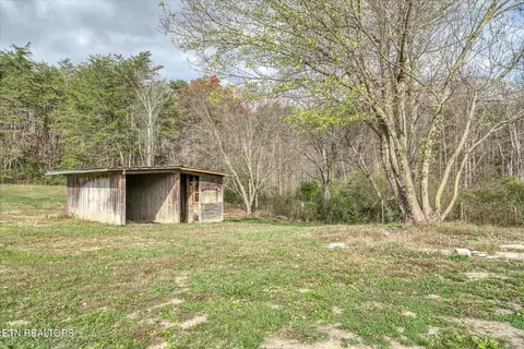 1240 Burks Loop, Grimsley, TN 38565 photo 6
