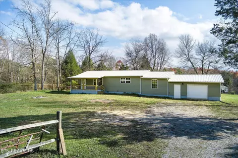 1240 Burks Loop, Grimsley, TN 38565 photo 15