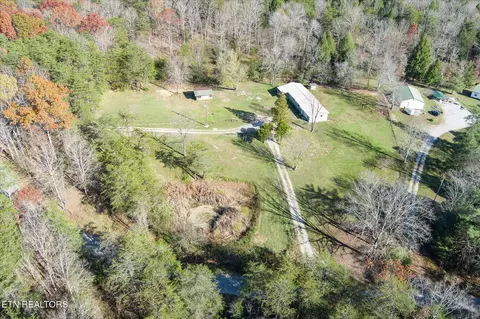 1240 Burks Loop, Grimsley, TN 38565 photo 41