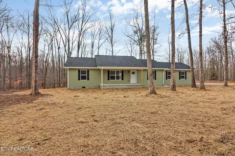 103 Edwards Ct, Grimsley, TN 38565