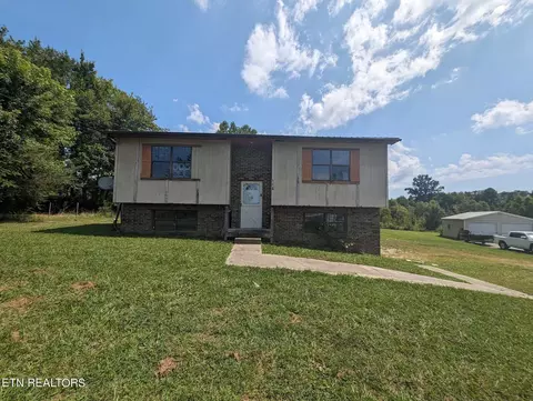 115 Susack Ln, Wartburg, TN 37887