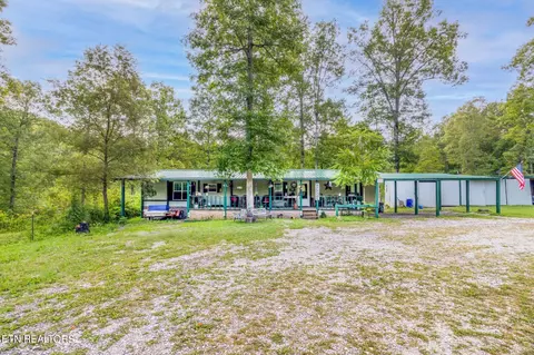 499 Honey Creek Loop Rd, Allardt, TN 38504