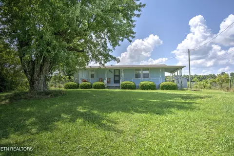 1197 Campground Rd, Clarkrange, TN 38553