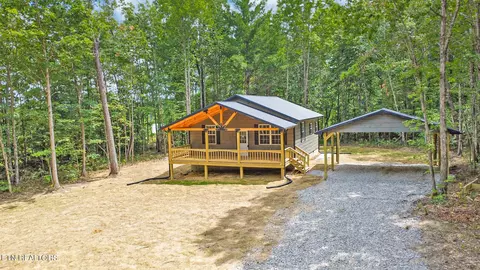 120 Murray Ln, Jamestown, TN 38556