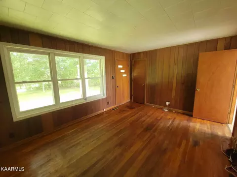 2011 Big Ridge Rd, Oneida, TN 37841 photo 3