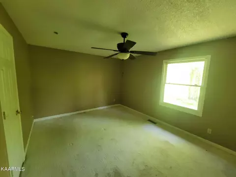 1054 Franklin Loop Loop, Clarkrange, TN 38553 photo 19