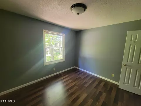 1054 Franklin Loop Loop, Clarkrange, TN 38553 photo 15