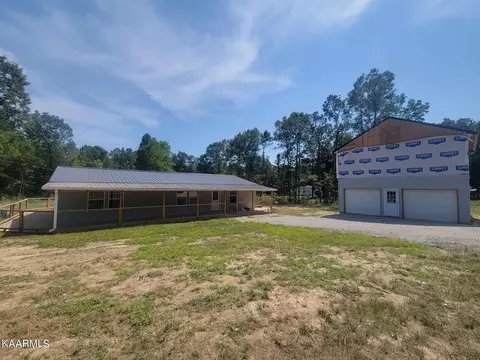 706 Remington Rd, Jamestown, TN 38556
