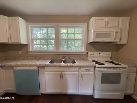 521 Sweat Rd, Grimsley, TN 38565 photo 21