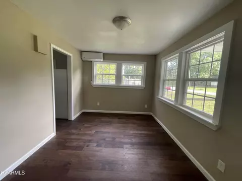 521 Sweat Rd, Grimsley, TN 38565 photo 17
