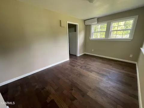 521 Sweat Rd, Grimsley, TN 38565 photo 14