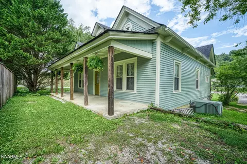 115 Spring St, Lancing, TN 37770 photo 1