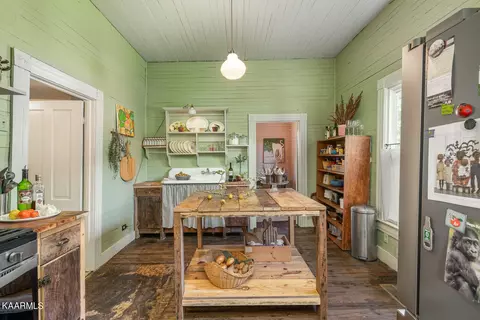 115 Spring St, Lancing, TN 37770 photo 17
