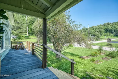 115 Spring St, Lancing, TN 37770 photo 14