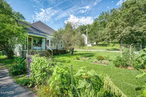 115 Spring St, Lancing, TN 37770 photo 11