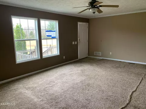 106 Aytes Ln, Lancing, TN 37770 photo 7