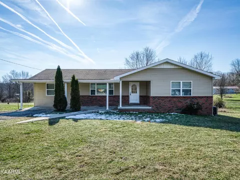 1012 Sheppard Rd, Jamestown, TN 38556 photo 1