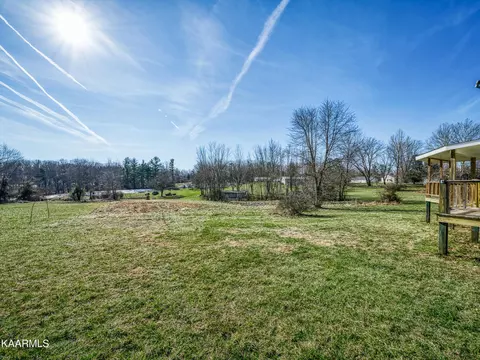1012 Sheppard Rd, Jamestown, TN 38556 photo 6