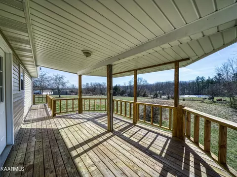 1012 Sheppard Rd, Jamestown, TN 38556 photo 12