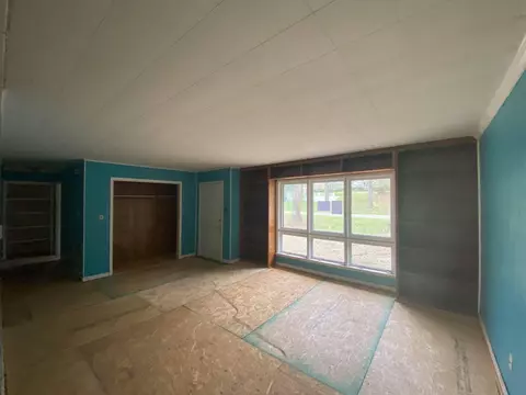 204 E Seneca Cir, Oneida, TN 37841 photo 5