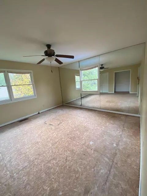 204 E Seneca Cir, Oneida, TN 37841 photo 26