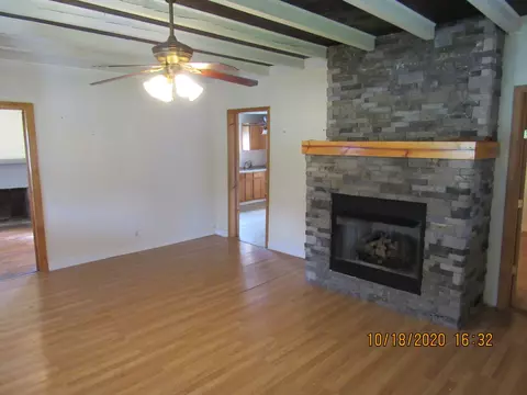 110 Spring St, Lancing, TN 37770 photo 8