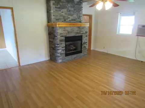110 Spring St, Lancing, TN 37770 photo 7