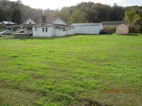 110 Spring St, Lancing, TN 37770 photo 4