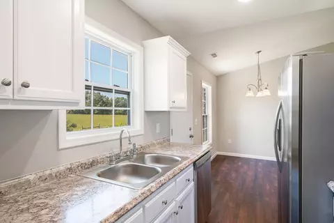 680 Sweat Rd, Grimsley, TN 38565 photo 13