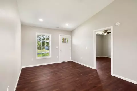 680 Sweat Rd, Grimsley, TN 38565 photo 10