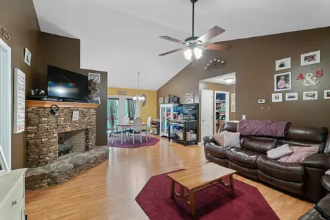917 Buffalo Tr, Clarkrange, TN 38553 photo 7