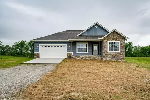 134 Matthews Rd, Clarkrange, TN 38553 photo 1