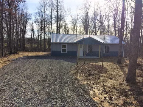 157 Phillips Subdivision Rd, Clarkrange, TN 38553 photo 2