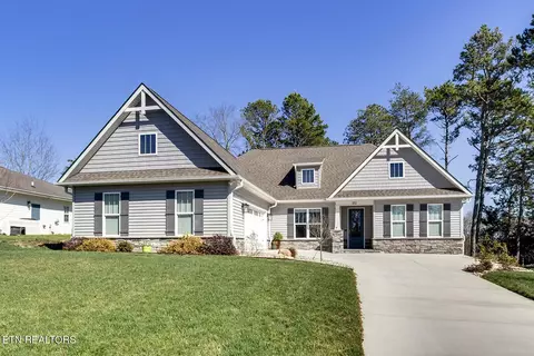 192 Amohi Way, Loudon, TN 37774