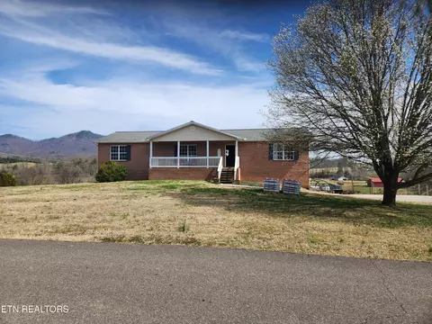 7545 Longmire Rd, Luttrell, TN 37779