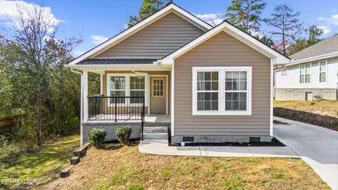 3401 NW Bishop St, Knoxville, TN 37921