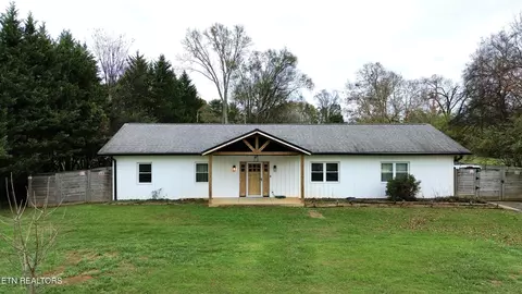 3620 Essary Dr, Knoxville, TN 37918