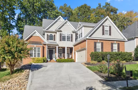 8841 Ebenezer Oaks Ln, Knoxville, TN 37922