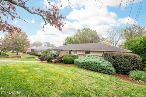 4702 Hunter Trl Tr, Chattanooga, TN 37415