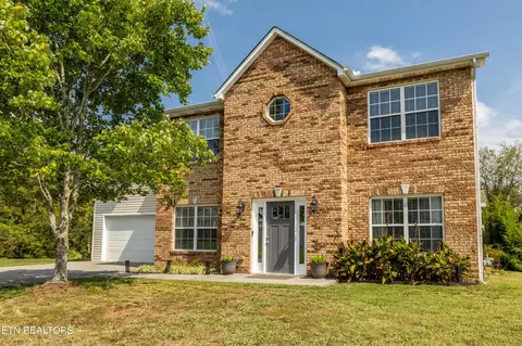 2430 Middlebrook Ridge Ln, Knoxville, TN 37931