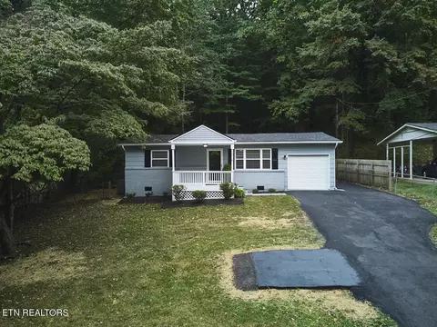 2216 Rifle Range Dr, Knoxville, TN 37918